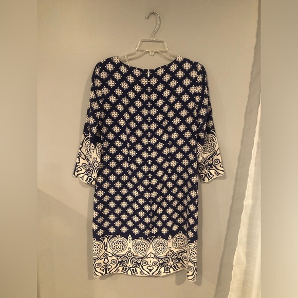 ⭕️PRICE FIRM Brooks Brothers Navy and White Geometric Print Dress Size 4 - Picture 3 of 3